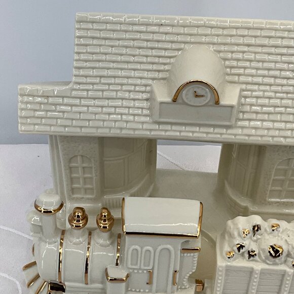Lenox Ivory Ceramic Train Station Votive Holder Figurine Gold Accents - Picture 7 of 11